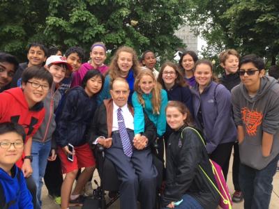 Rocky Run students meet Sen Bob Dole at WW II Memorial 