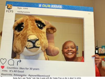 Rocky Run's own "Rocky the Ram" dropped by to say goodbye to Ms. Frye